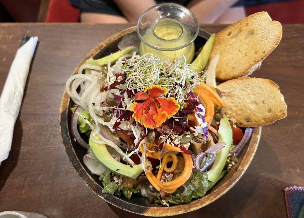 Photo of a beautifully presented healthy salad.