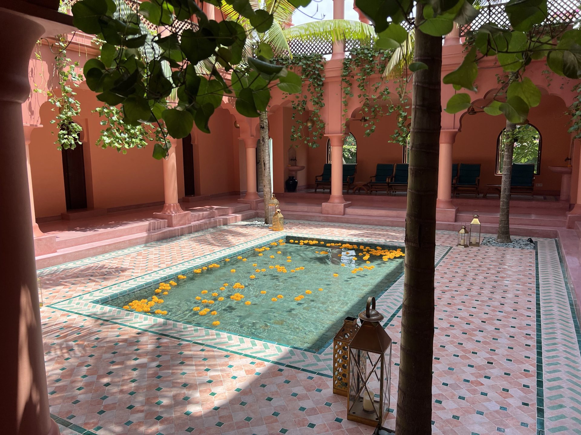 Luxurious lifestyle photo of a beautiful spa pool.